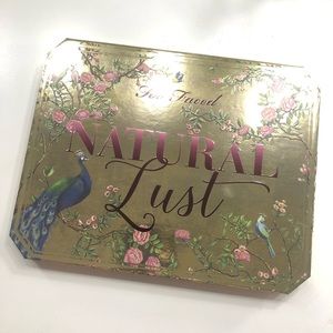 NATURAL LUST too faced eyeshadow